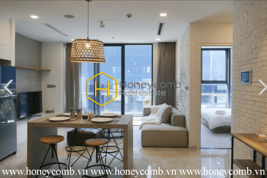 VGR110 10 result This 1 bedroom-apartment is delicate in Vinhomes Golden River