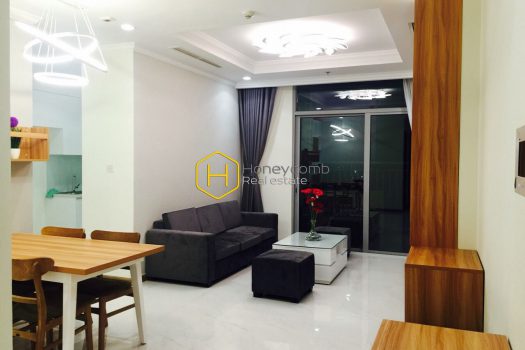 VH131 www.honeycomb 1 result Elegant 2-bedroom apartment for rent in Vinhomes Central Park