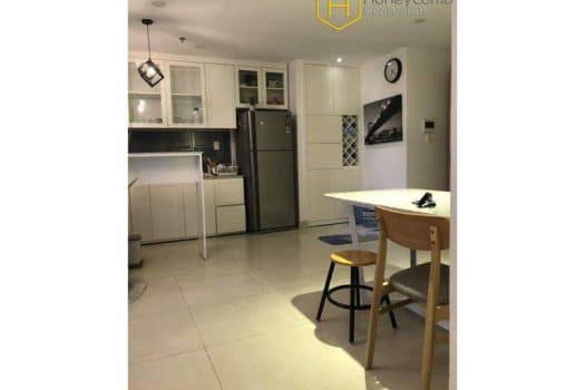 photo 2019 08 06 15 01 37 How do you feel about this delicate 2 bedrooms-apartment in Masteri Thao Dien ?