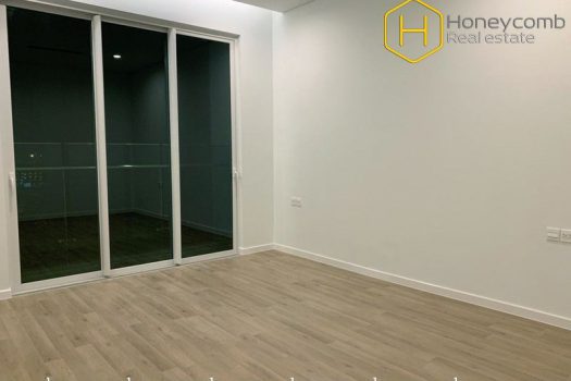 SL17 www.honeycomb.vn 1 result The spacious 3 bedroom-apartment without interior at Sala Sadora