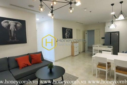 VGR224 www.honeycomb.vn 3 result Simple and elegant architecture with 2 bedrooms apartment in Vinhomes Golden River