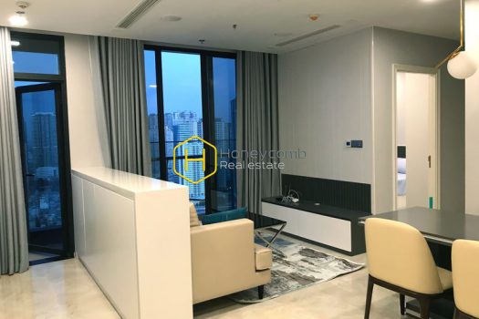 VGR227 www.honeycomb 4 result Semi-furnished with modern design apartment for rent in Vinhomes Golden River