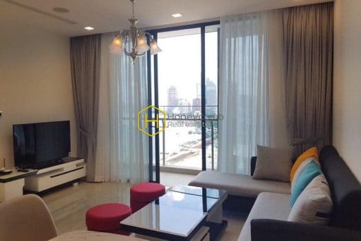 VGR247 www.honeycomb.vn 1 result Charming brand-new apartment awaits you at Vinhomes Golden River