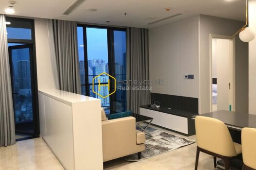 VGR60000 4 result Semi-furnished with modern design apartment for rent in Vinhomes Golden River