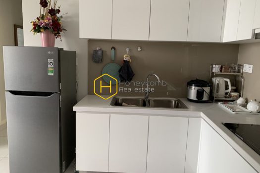 Modern design apartment with cozy atmosphere for lease in Masteri An Phu