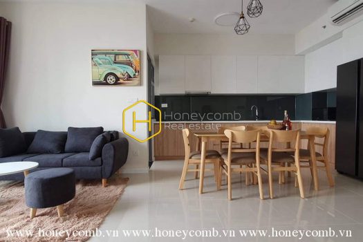 PH17 www.honeycomb 1 result Spacious and modern living space apartment for lease in Palm Heights