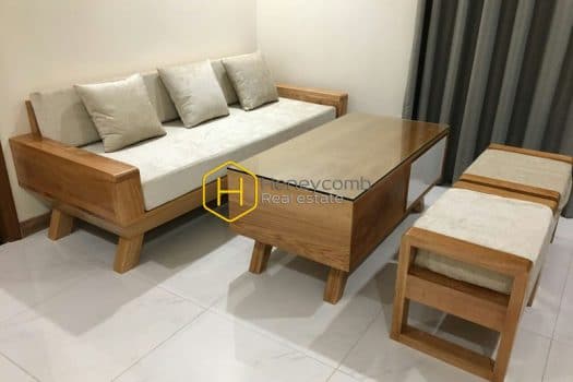 VH690 www.honeycomb.vn 4 result This wooden furnished apartment in Vinhomes Central Park is both elegant & functional