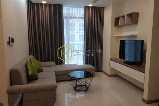 VH723 www.honeycomb 4 result Simplified design apartment with high-end wooden interior for rent in Vinhomes Central Park