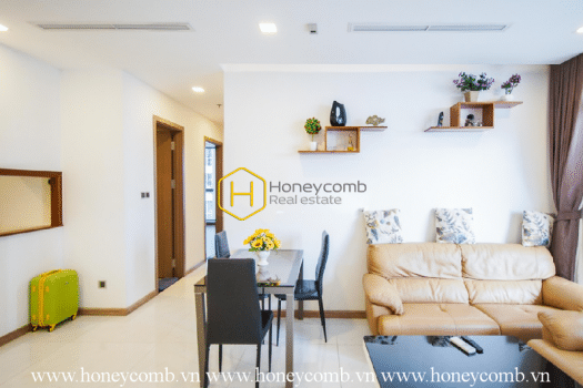 VH708 www.honeycomb 9 result Fully-equipped apartment with old-fashioned layout for rent in Vinhomes Central Park