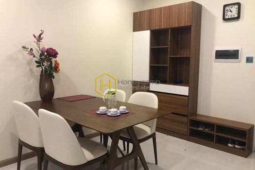 VH818 www.honeycomb.vn 2 result Grand & Cozy apartment is NOW available in Vinhomes Central Park for rent