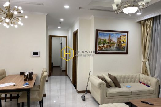 VH830 www.honeycomb 15 result Fully-furnished apartment with subtle furnishings for rent in Vinhomes Central Park