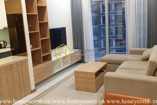 VH837 www.honeycomb.vn 4 result Simplified design apartment with subtle wooden furnishings for rent in Vinhomes Central Park