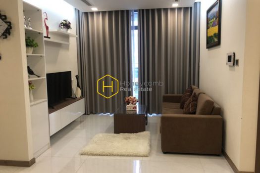 VH881 www.honeycomb 11 result Simplified design apartment in Vinhomes Central Park for rent