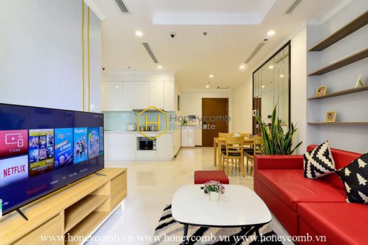 VH887 www.honeycomb 1 result Bright design apartment with subtle furnishings in Vinhomes Central Park for rent