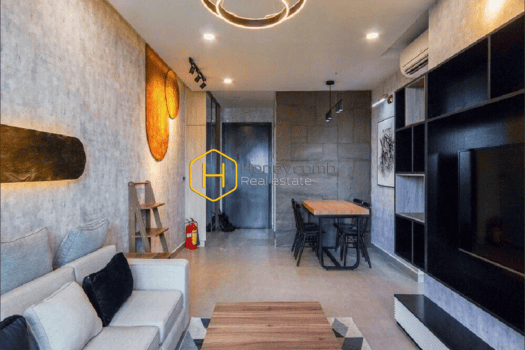 Nonstop luxurious lifestyle with this high-end apartment in Feliz En Vista