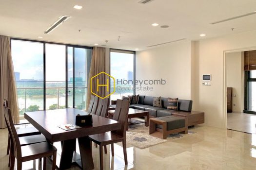 VGR389 www.honeycomb 1 result Move into this luxury apartment in Vinhomes Golden River and enjoy amazing perks in your daily life