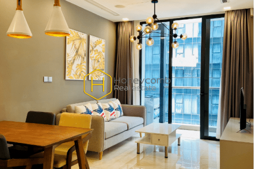 VGR85 www.honeycomb 1 result The fresh tone and lovely style create this unique apartment in Vinhomes Golden River