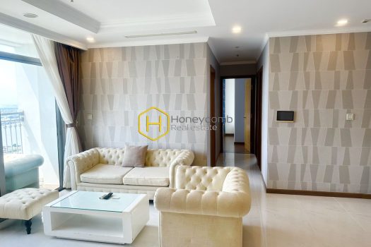 VH L6 4302 1 result Feel the fresh morning with this stunning apartment in Vinhomes Central Park ! Await you now !