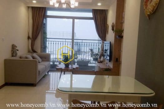 VH922 www.honeycomb.vn 1 result The peaceful place to hide the bustle Saigon- Homey apartment in Vinhomes Central Park for rent