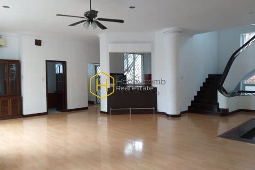 2V186 www.honeycomb 2 result Elegant Villa near the city center – Beautifully located in District 2 for rent