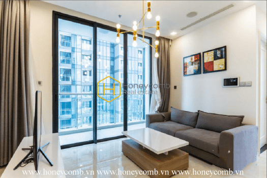 VGR169 www.honeycomb 1 result Express your Individualiti with this colorful 1 bed-apartment from Vinhomes Golden River