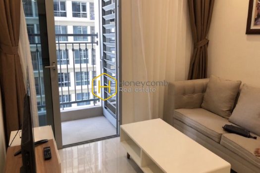 VH L5 12AOT04 1 result Relax in and peaceful view with this elegant furnished apartment in Vinhomes Central Park