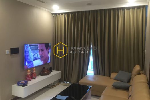 VH1143 www.honeycomb 16 result Feel the warmth in this stunning apartment at Vinhomes Central Park