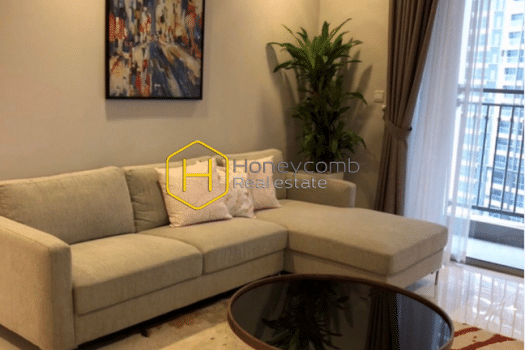 VH1159 honeycomb 3 result Sun-filled apartment with sophisticated furniture in Vinhomes Central Park