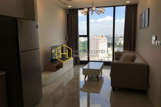 VGR488 1 result Let's discover the open bright apartment in Vinhomes Golden River that everyone wishes to rent