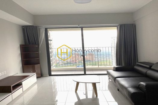 MAP94504 3 result Let's check out this brand new Masteri An Phu apartment with basic furniture and super airy view