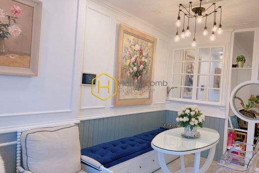 VGR536 3 result Admire the royal palace filled with flowers in Vinhomes Golden River apartment