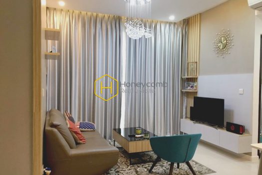 EH395 1 result Break through the colorful world and the warm atmosphere in our Estella Heights apartment