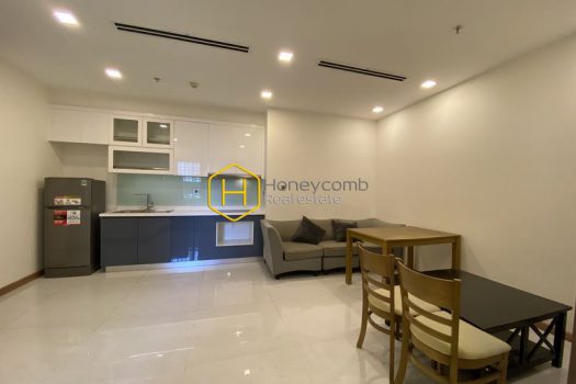 VH1360 1 result You will feel more comfortable when getting into this modern Vinhomes Golden River apartment