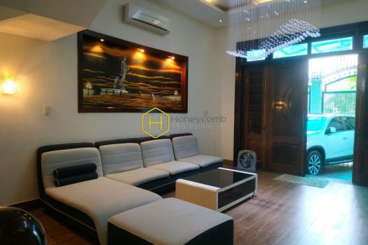 2V246 14 result A modern Vietnamese villa virtually have all you need in an accommodation