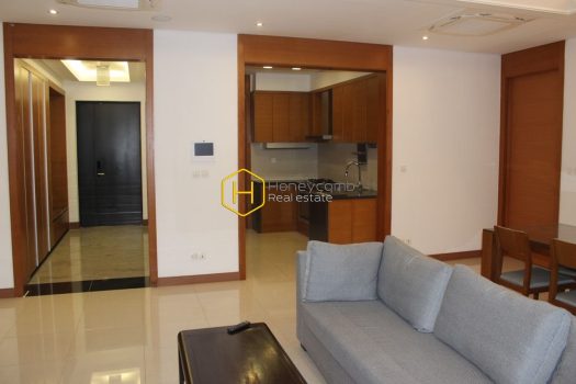 X34642 T2 0402 1 Perfect interior with a 3-bedroom apartment in Xi Riverview Palace