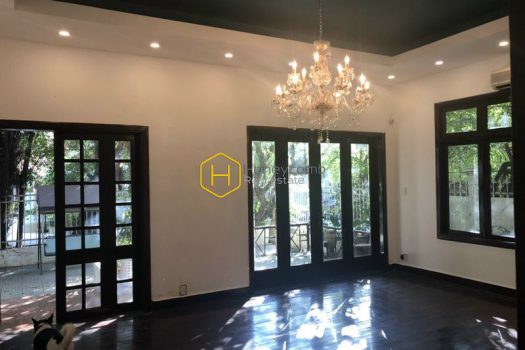 2V261 1 result An oasis in the heart of Saigon: Rustic villa with full facilities for rent in District 2