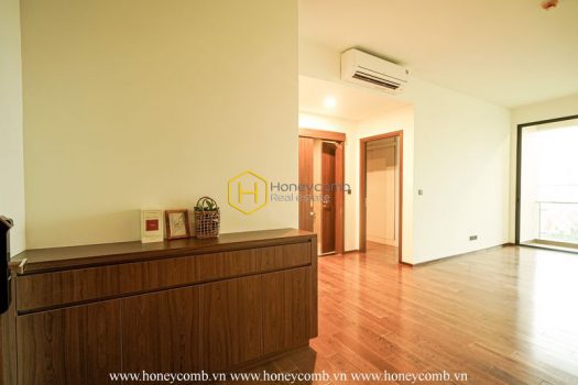 DE70 12 result Renovate your home in this airy unfurnished apartment for rent in D ' Edge