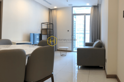 1 result 7 Experience all the convenience of this gorgeous apartment in Vinhomes Central Park