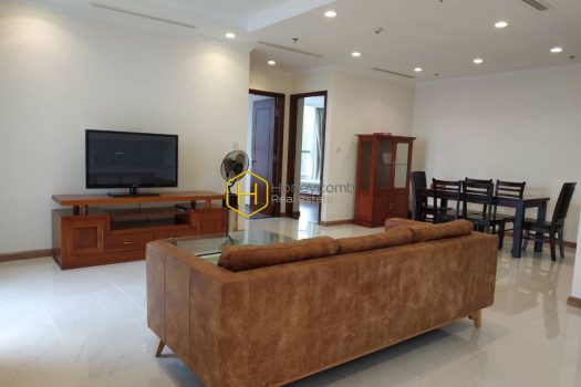 VH1632 1 result Cannot ignore this splendid Vinhomes Central Park apartment