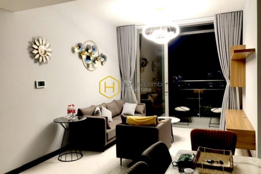 EC70 2 result Your ideal home is here! Such a magnificent apartment with contemporary design in Empire City