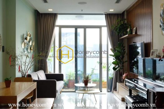 VH1733 11 result This high-end Vinhomes Central Park apartment will give you a qualified life