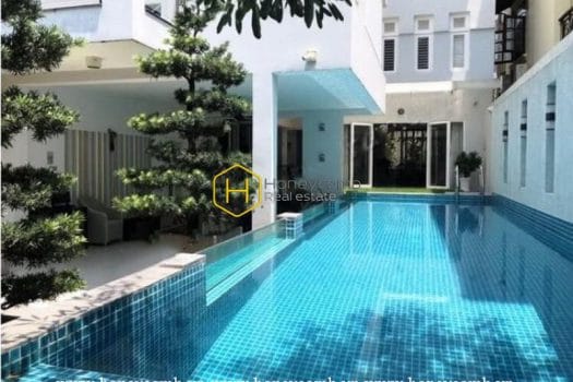 nn Experience the aesthetic villa with spacious pool and garden for rent in District 2