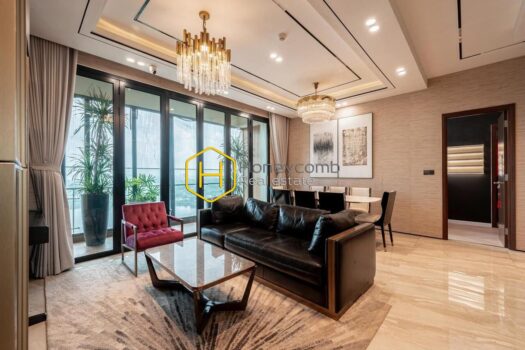 DE121312 B 12B01 6 Full-furnished D'Edge apartment with pure white layout will make you impressed