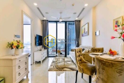 VGR134529 5 1 High-end apartment in Vinhomes Golden River makes thousands of hearts infatuated