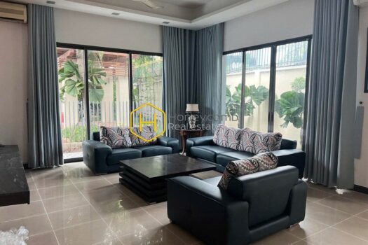 2V145447 7 No words can describe the brilliant beauty of this neoclassical villa at Villa Riviera