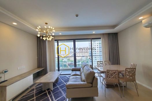 DI144981 5 result Harmonious colors and clear layout are the highlights of this Diamond Island apartment