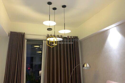 You may have a crush on this Masteri An Phu contemporary apartment