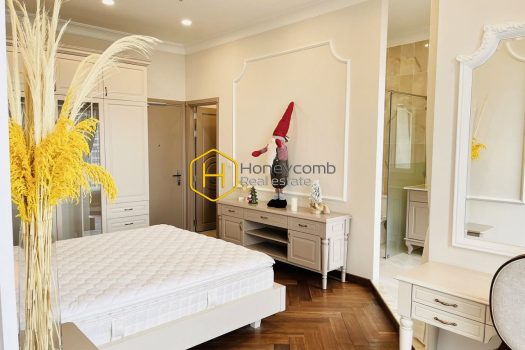 Great space – trendy design – stunning view in Masteri An Phu penthouse