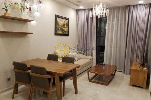 VGR55 1 result A simplified lifestyle with this stunning apartment in Vinhomes Golden River