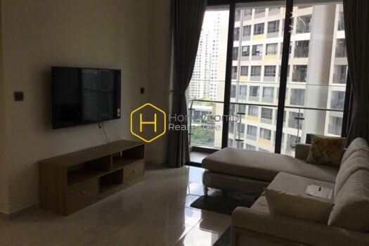 QT154303 1 The beauty of this Q2 Thao Dien apartment is regardless of all opponents